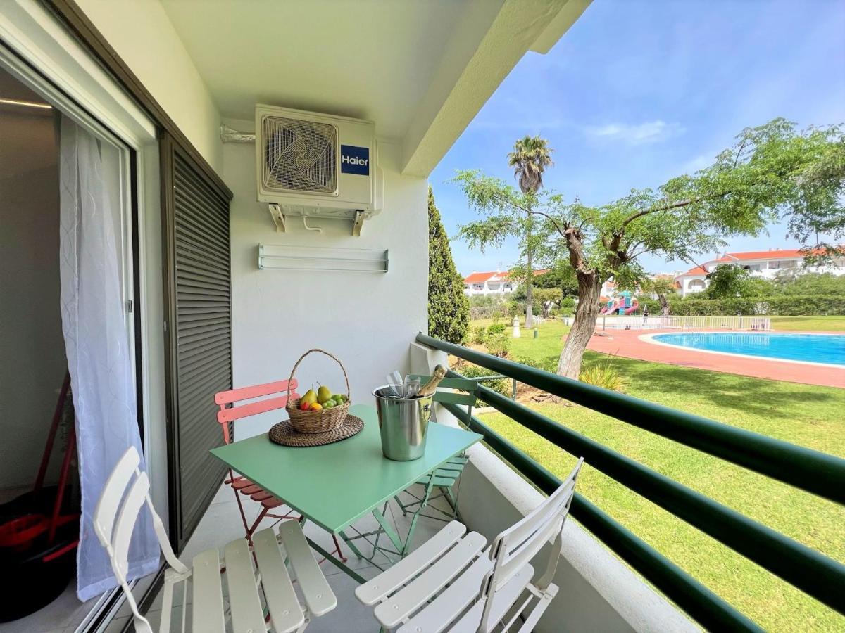 Albufeira Twins 2 With Pool By Homing Apartman Kültér fotó
